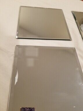 4 Glass/Mirror Table Display